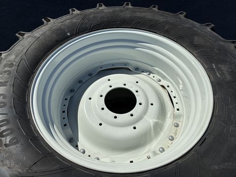 Mitas 480/65R28+ 600/65R38
