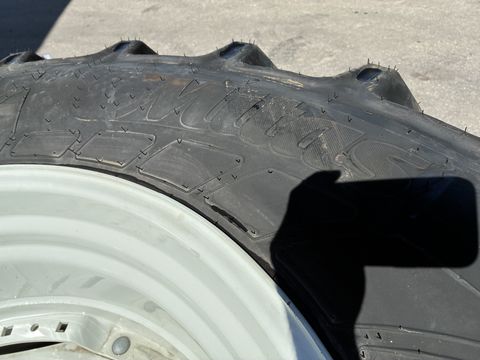 Mitas 480/65R28+ 600/65R38