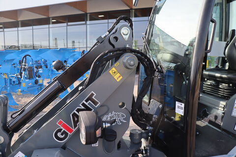 Giant G2500 HD