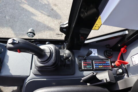 Giant G2500 HD