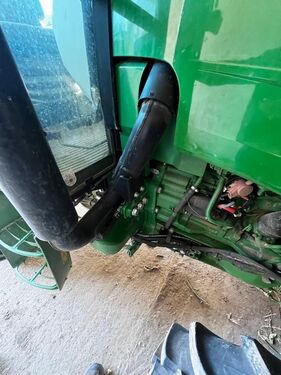 John Deere 5075M