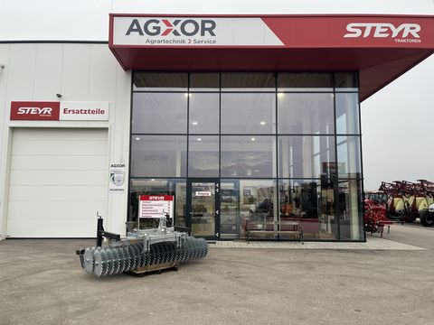 Fliegl Profiwalze 3000/Messeregge 