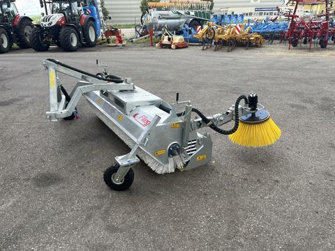 Fliegl AgroCenter Kehrm. 600
