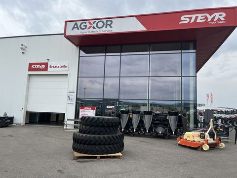 BKT 320/90 R54+320/85R38