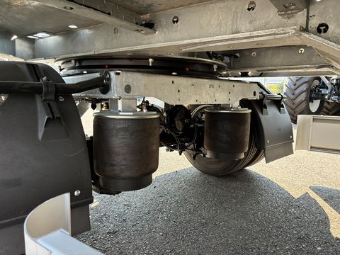 Fliegl 3-Achs Tieflader