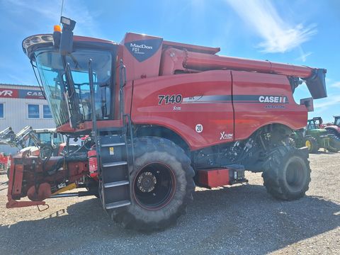 Case IH Axial-Flow 7140