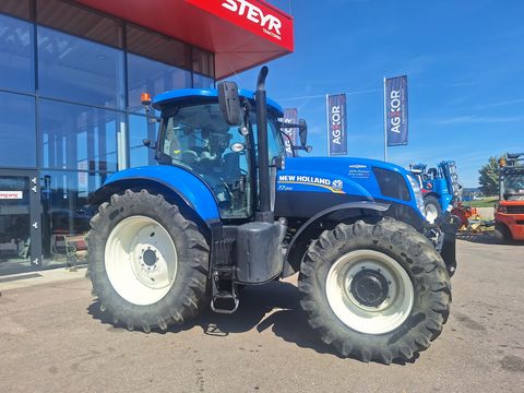 New Holland T7.200