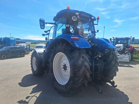New Holland T7.200