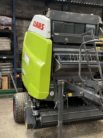Claas Variant 380 RC