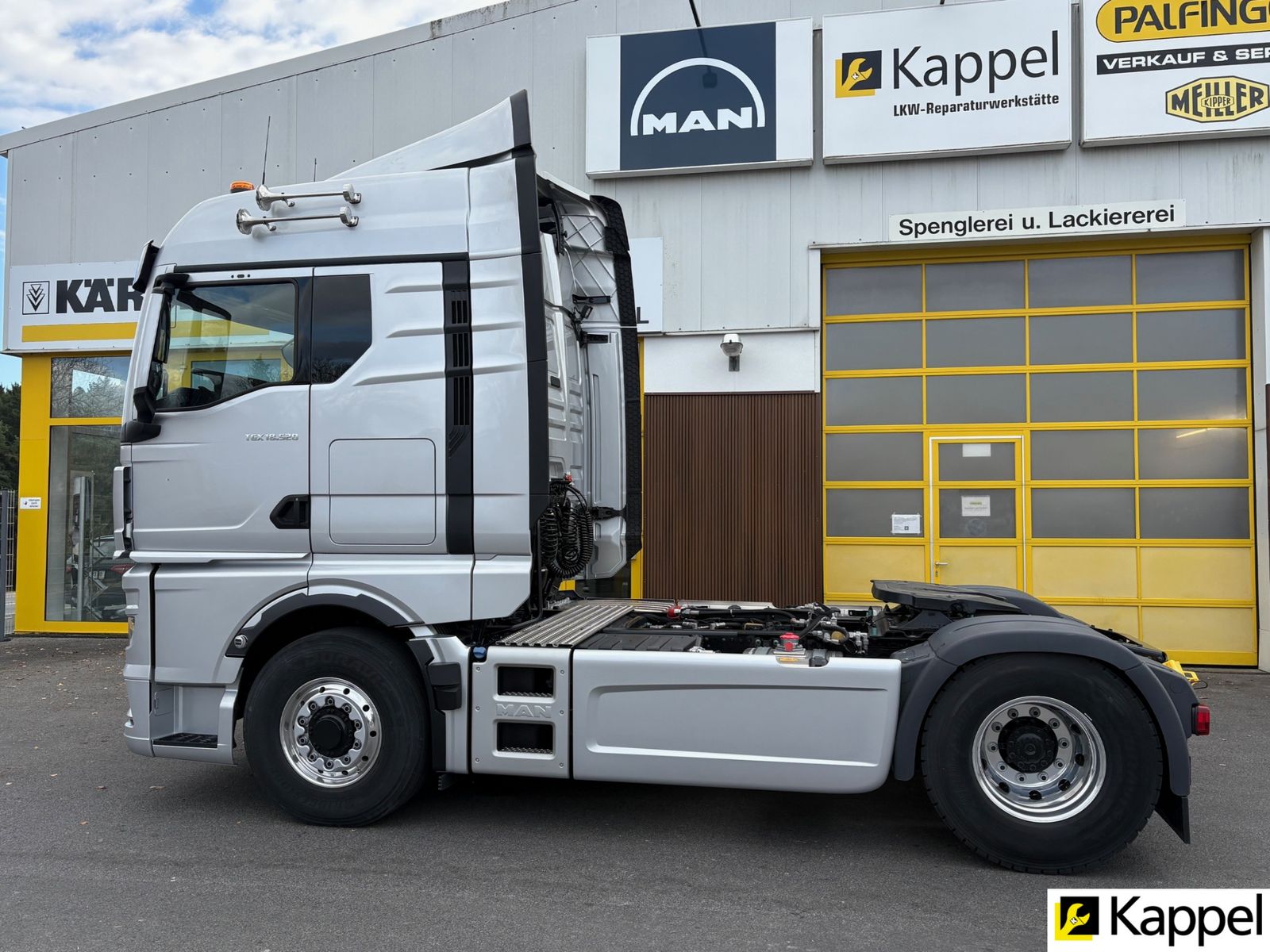 MAN TGX 18.520 4X2H BL Sattelzugmaschine m. Kipphydr 3