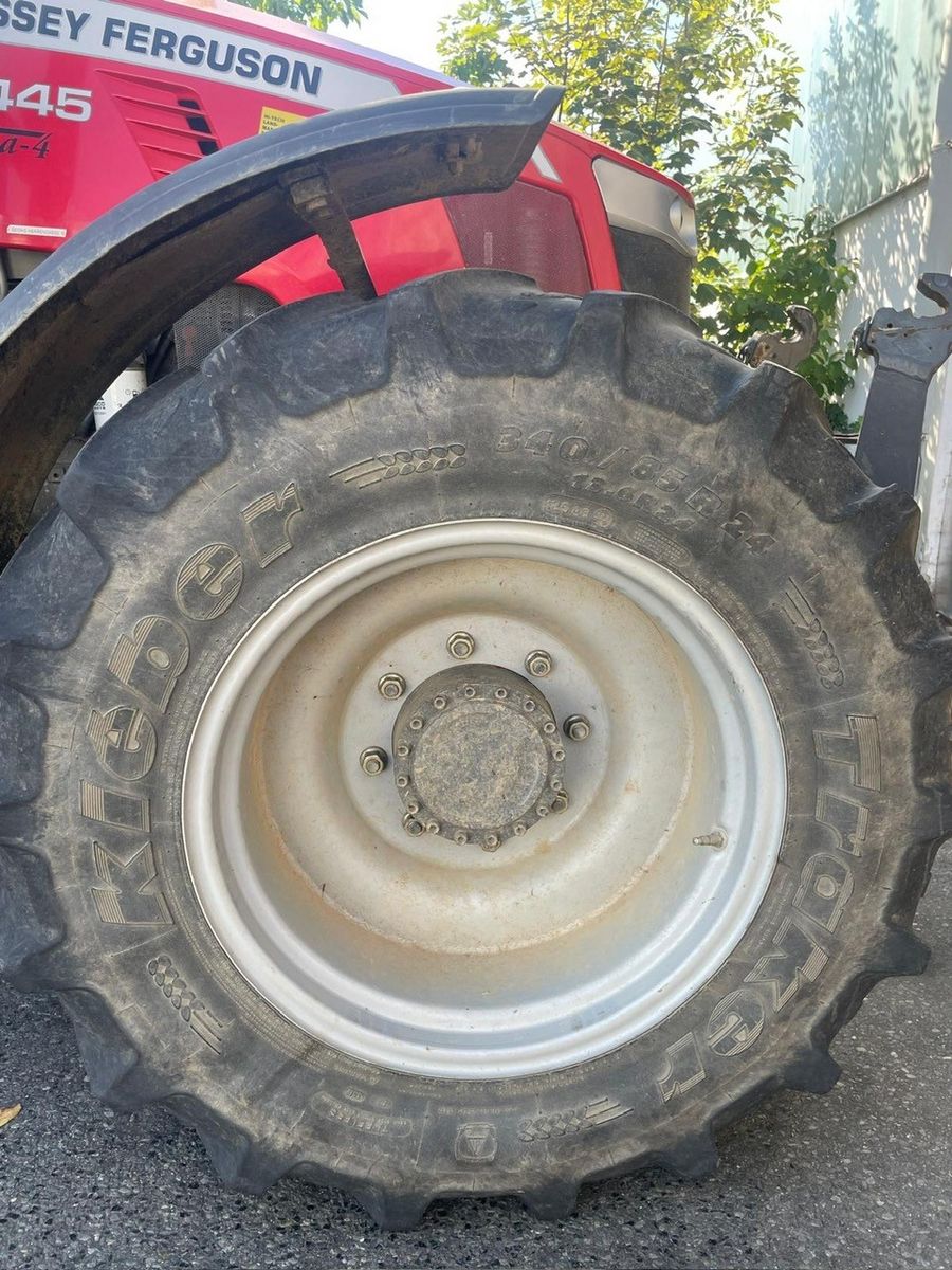 Kleber Traker 340/85 R38 + 340/85 R24  2