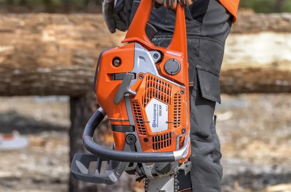 Husqvarna 550 XP 35 cm 15" 2