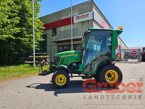 John Deere 2320