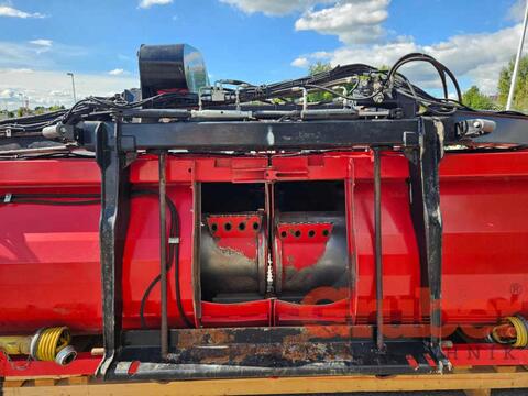 3870-4a5ae2e35d960fca668cce5b29801488-6092015