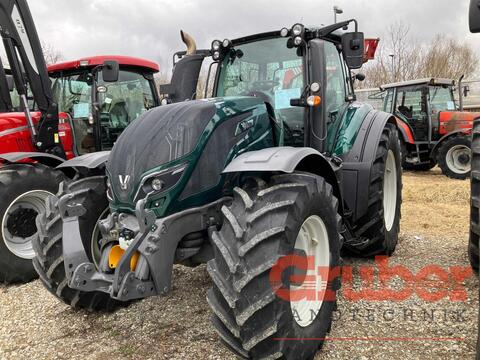 <strong>Valtra T 234 D  1A7</strong><br />