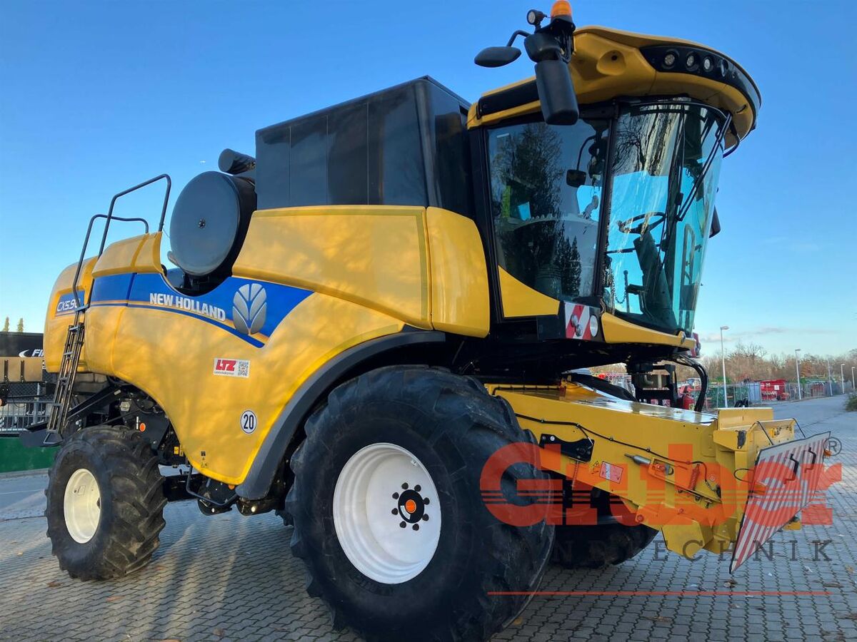 New Holland CX 5.90 T4B 2