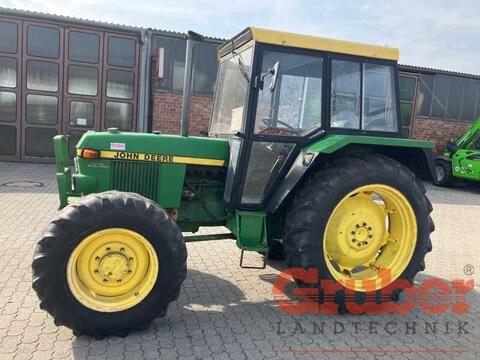 John Deere 1640