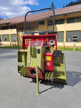 FL-2156 Holzknecht HS 550