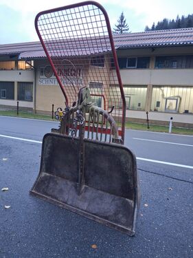 Holzknecht HS 306