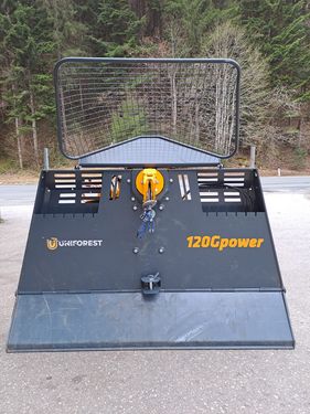 FL-2152 Uniforest Getriebeseilwinde 120 GH power