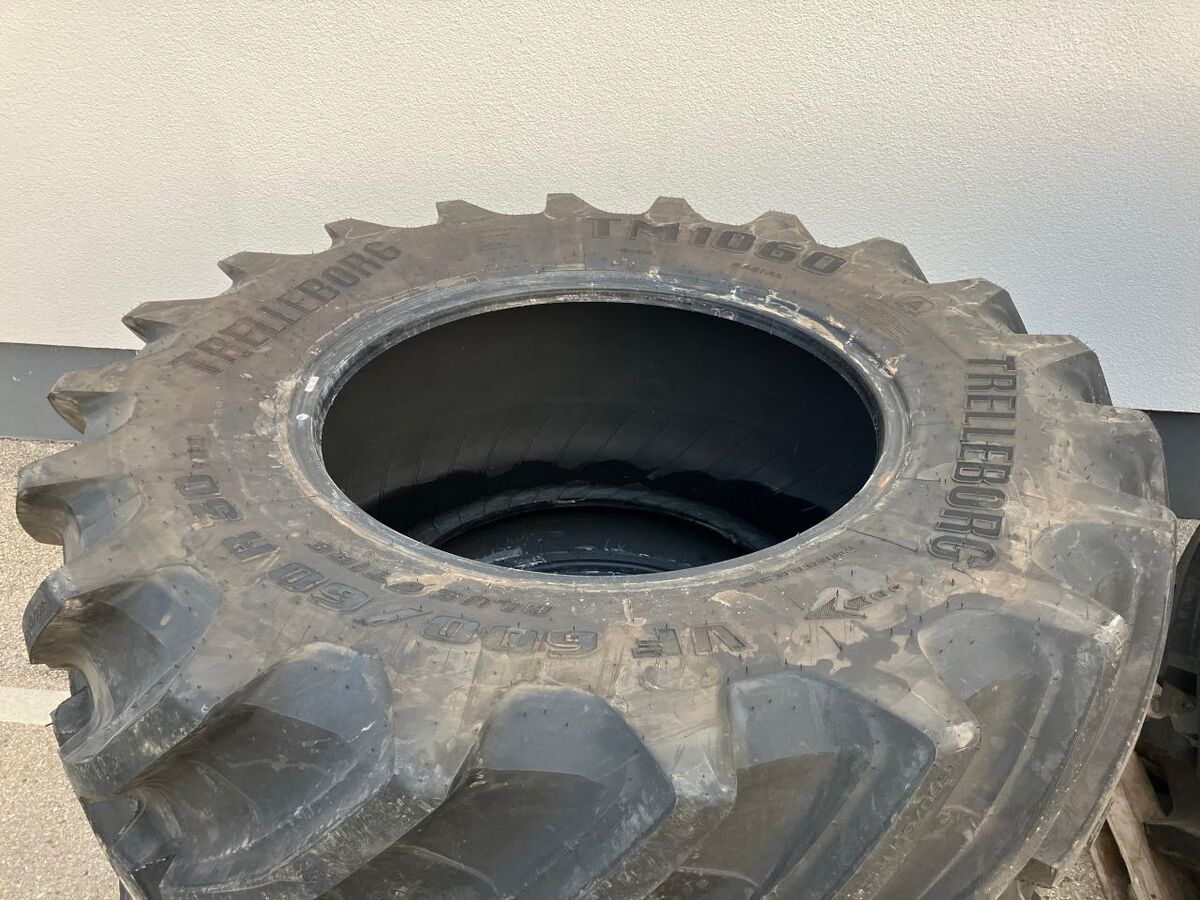 Trelleborg VF 600/60R30 u. VF 710/60R42 3