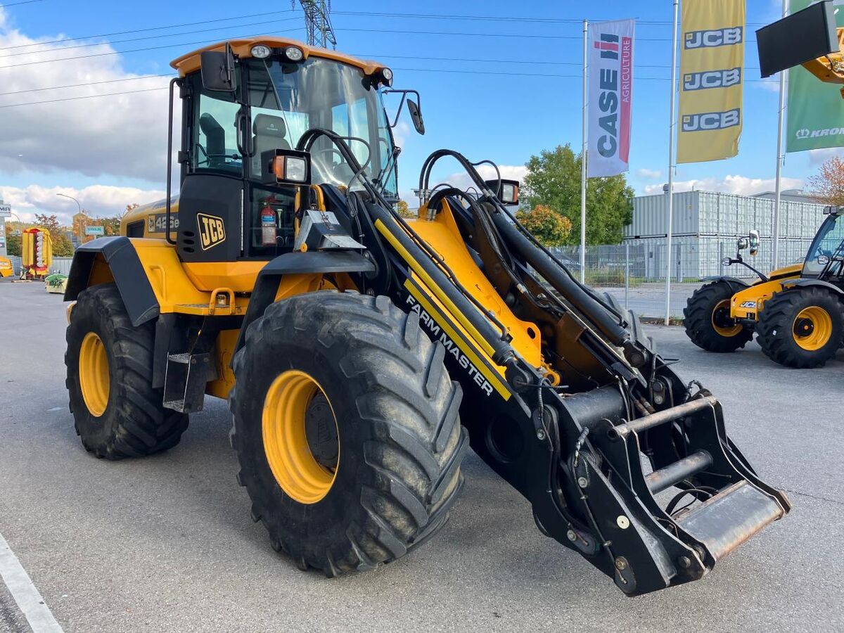 JCB 426e HT Agri 3
