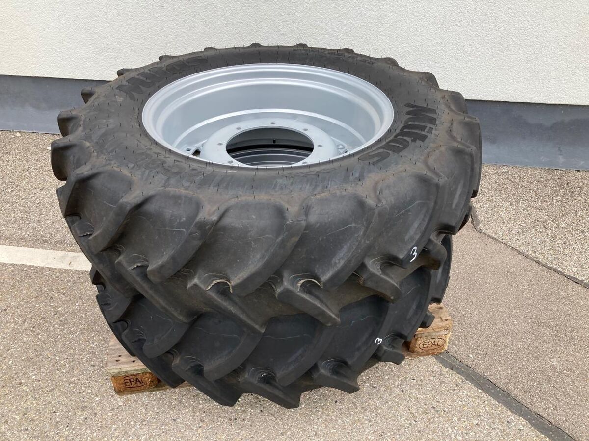 Mitas Kompletträder 340/85R28 (13.6R28) AC 85 1