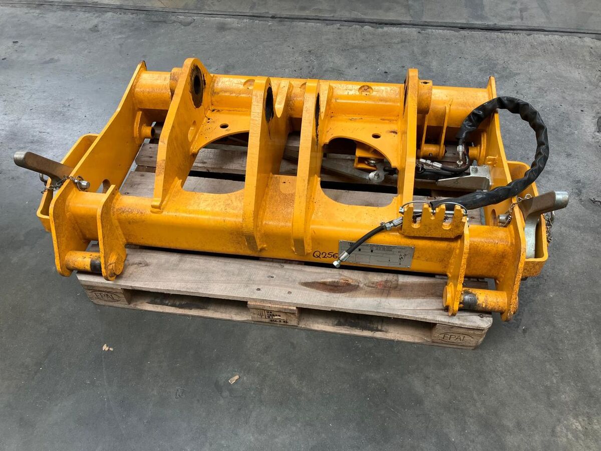 Q-Fit Aufnahme hydr. Verriegelung 3