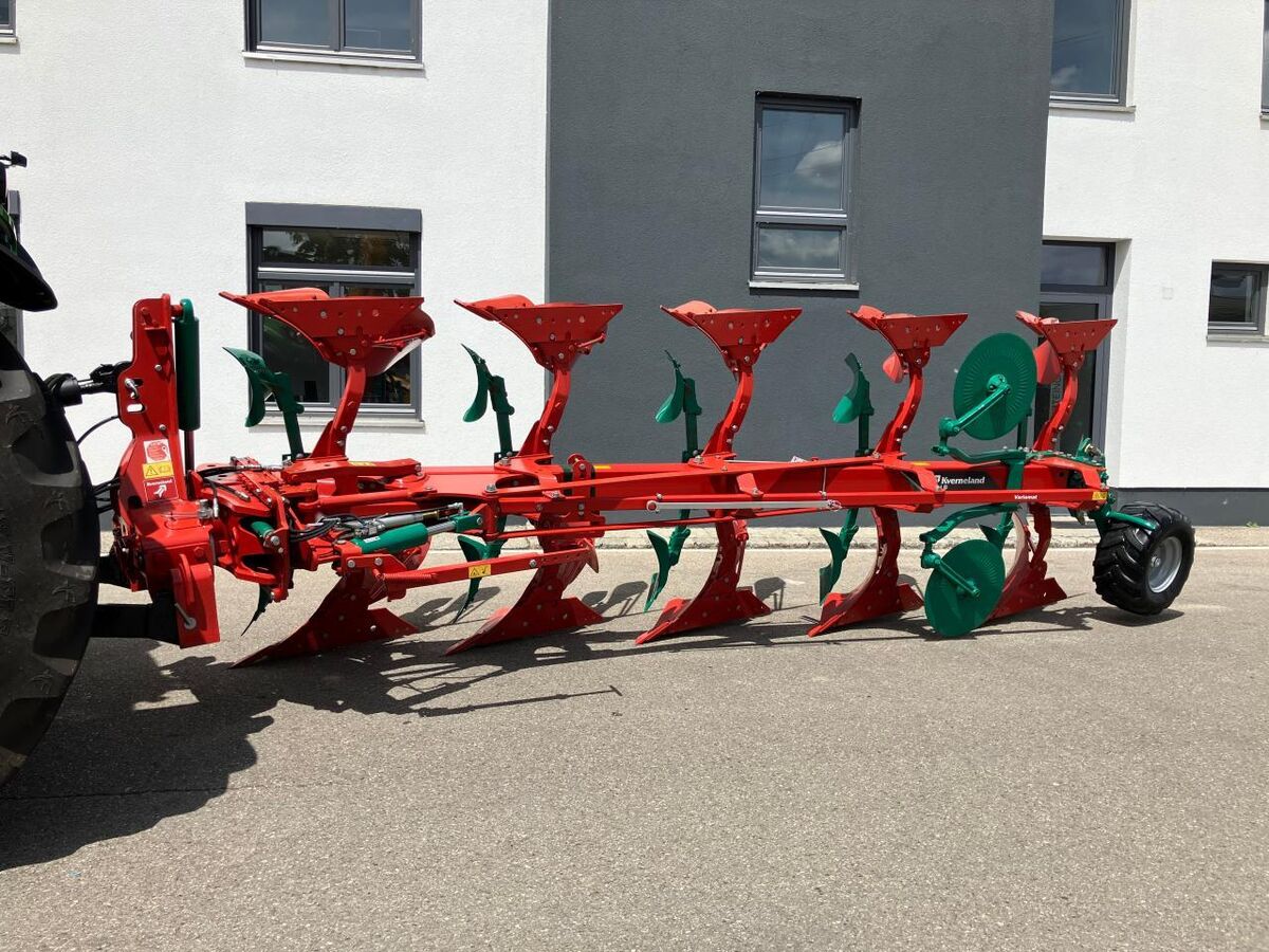 Kverneland LB 100/300 5 Schar Pflug 1