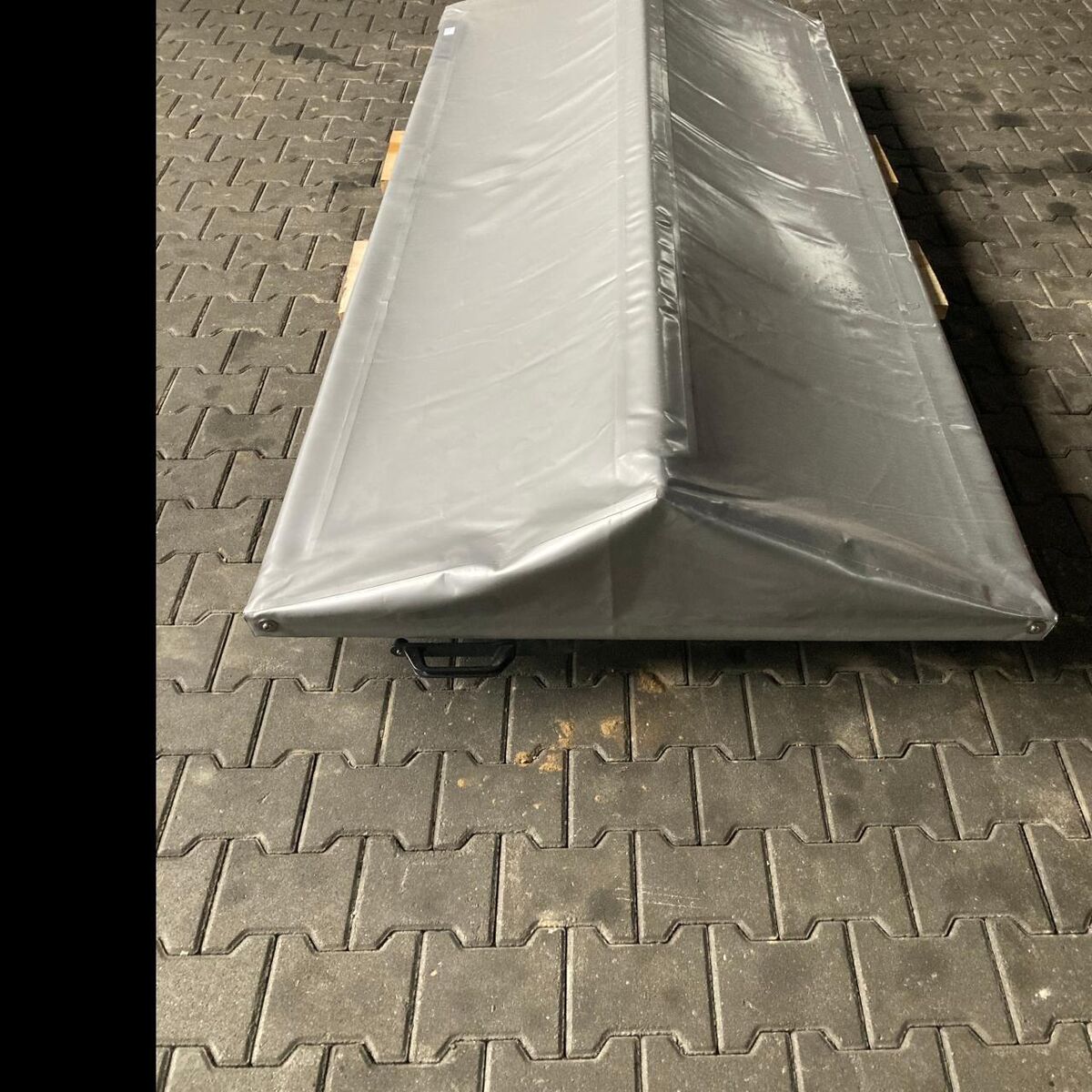 Abdeckplane 1.300 l silber 1