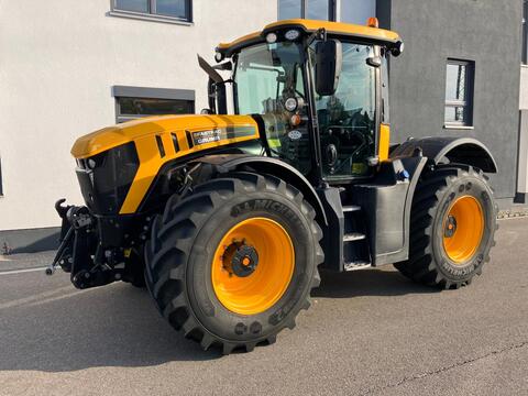 JCB Fastrac 4220