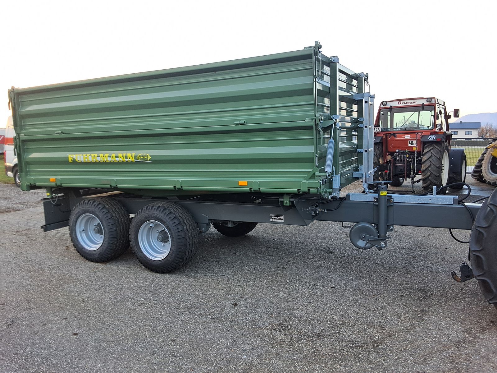 Fuhrmann Fuhrmann Tandem 3-Seitenkipper Druckluft 1