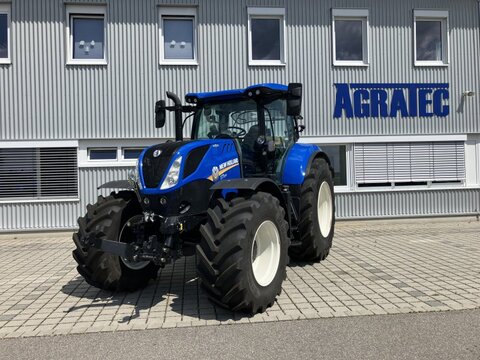 <strong>New Holland T 7.210</strong><br />