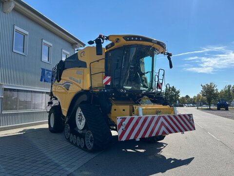 New Holland CR 8.80