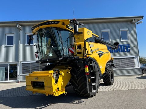 New Holland CR 8.80
