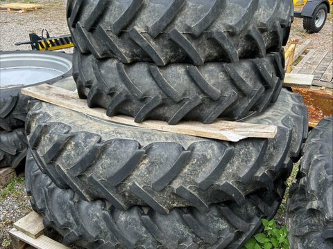 Mitas 320/85 R32 + 340/85 R48