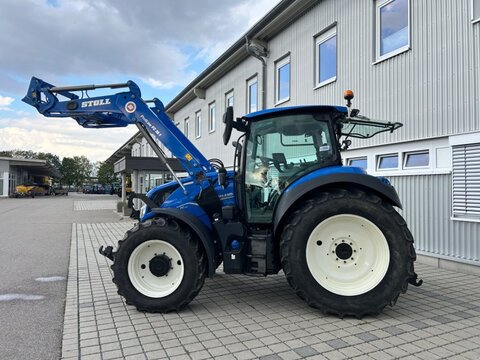 New Holland T 5.140 Dynamic Command mit Lenksystem