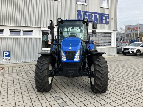 New Holland T 5.90 S mit Stoll 38-20 P