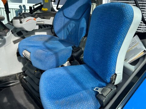 New Holland T 7.210 PowerCommand