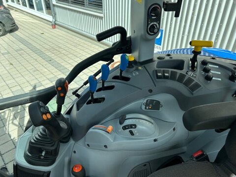 New Holland T 5.90 Dual Command