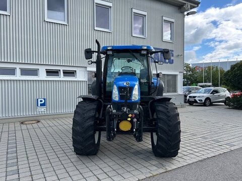 New Holland T 6020 Elite