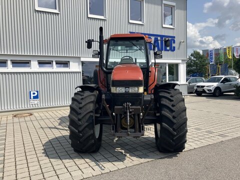 New Holland M 135