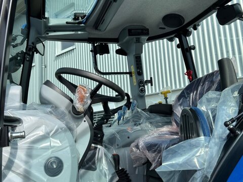 New Holland T 5.100