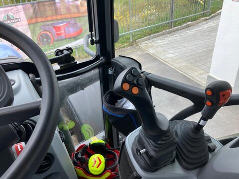 New Holland T 5.90 DC