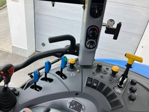 New Holland T 5.90 DC