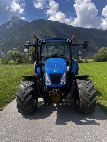 New Holland T 5.115