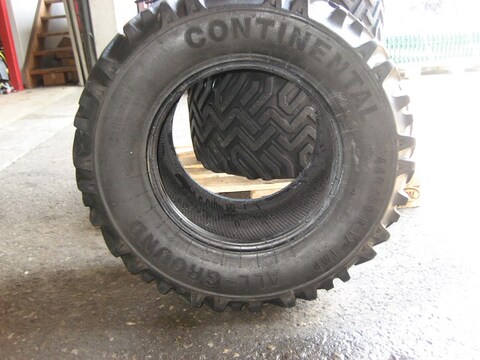 Continental All-Ground 440/55R17