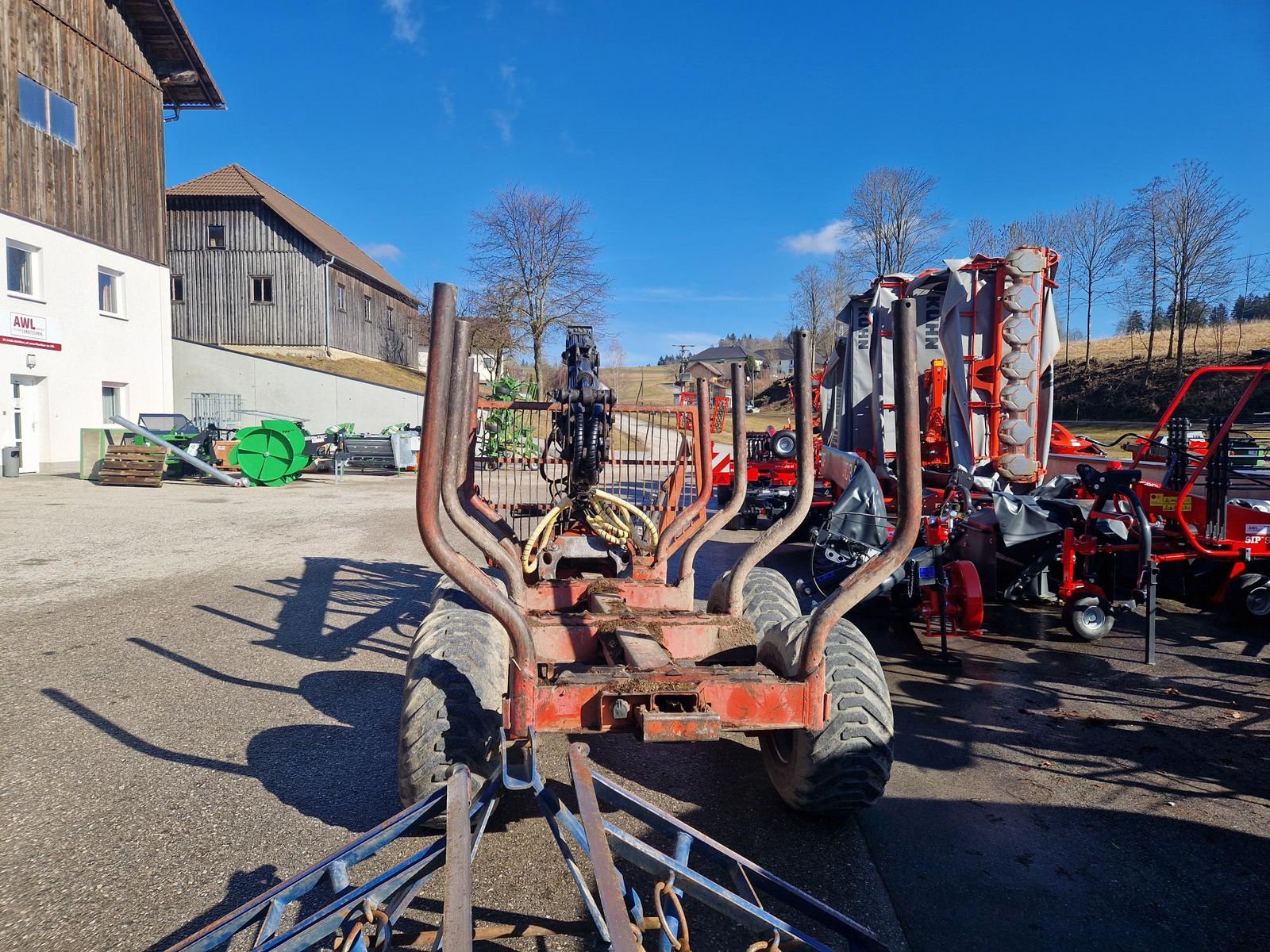 Farmi HK 2955 mit 9 Tonnen Anhänger 3