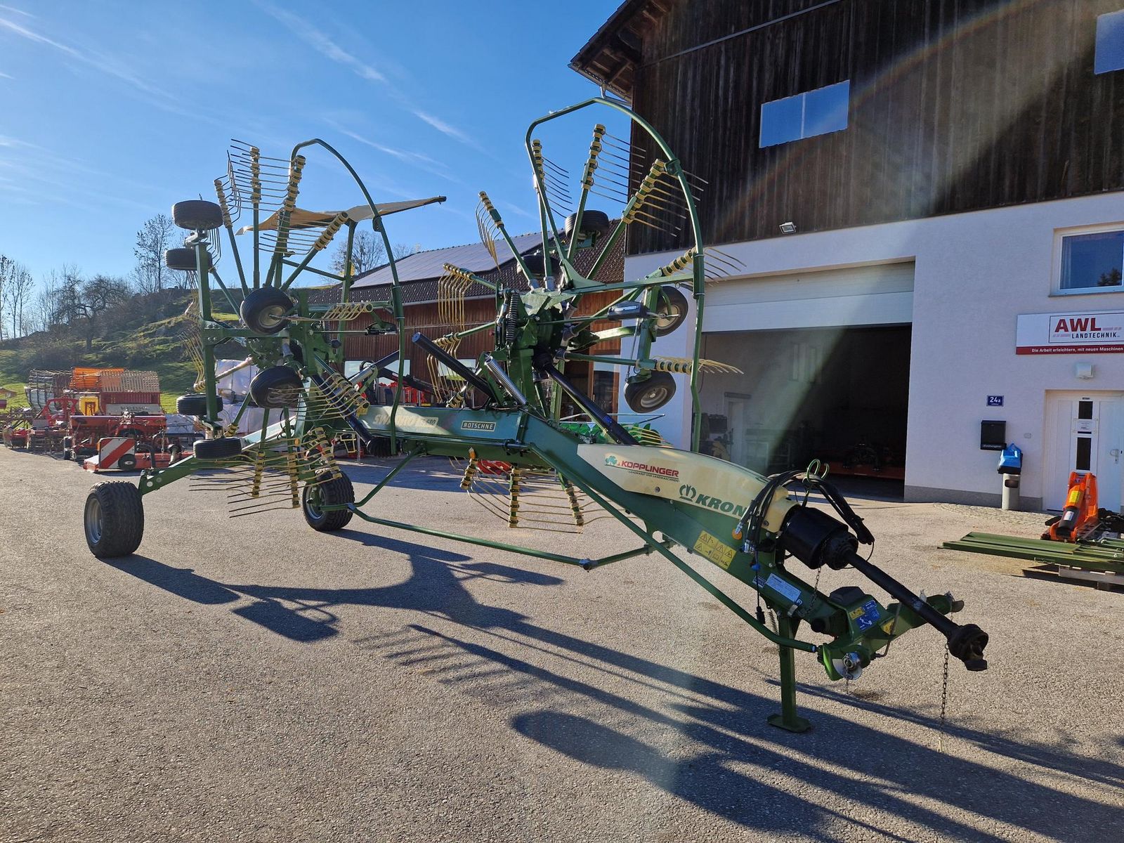 Krone TS 680 Twin mit hydraulischer Kreiselfixierung 1