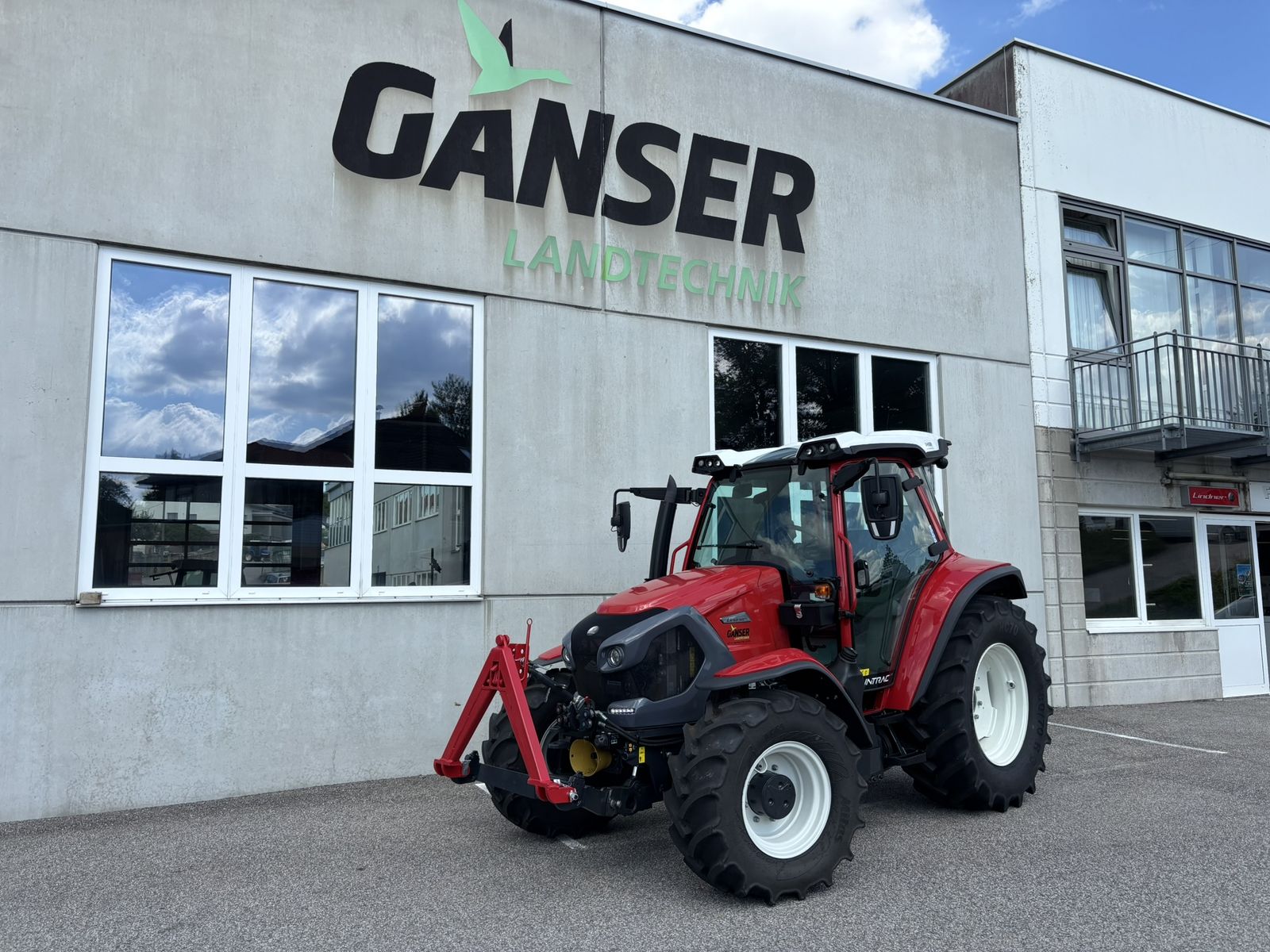 Lindner Lintrac 100 (Stufe V) 3